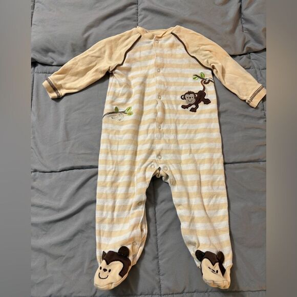 👕9m little me monkey footed cotton pajamas - Picture 1 of 2